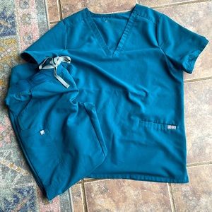 Figs Technical Scrubs